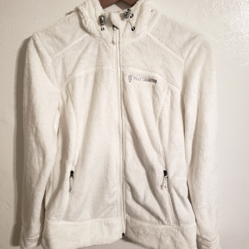 White winter zippered hoddie